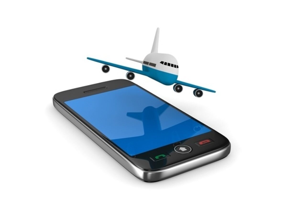 Por que é preciso ativar modo avião do celular durante um voo